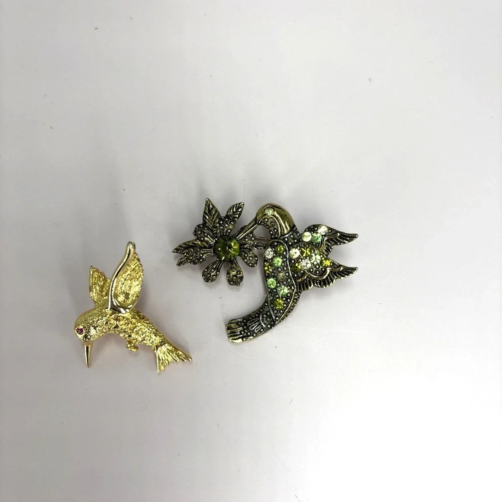 Vintage Rhinestone Pin Brooch Lot Hummingbird Gold tone Green